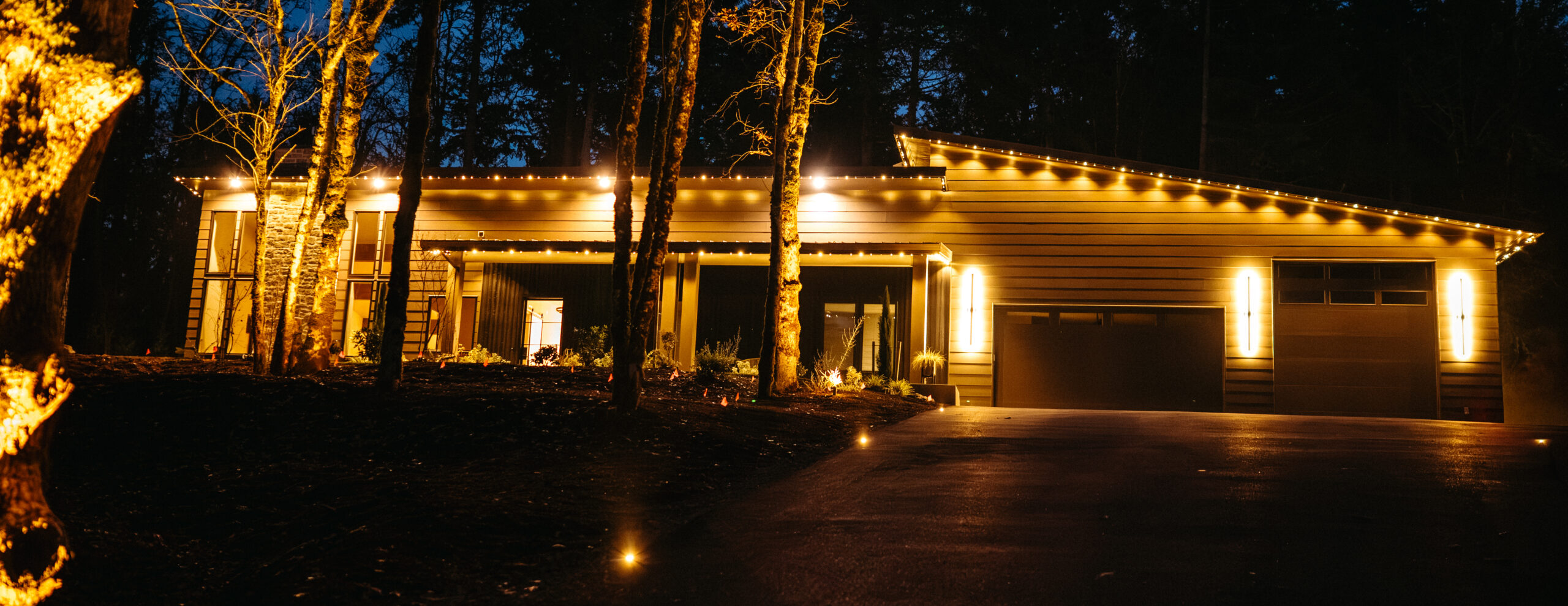 Gemstone Lights permanent LED installation on a residential home in Oregon Gemstone Lights permanent LED installation on a residential home in Oregon